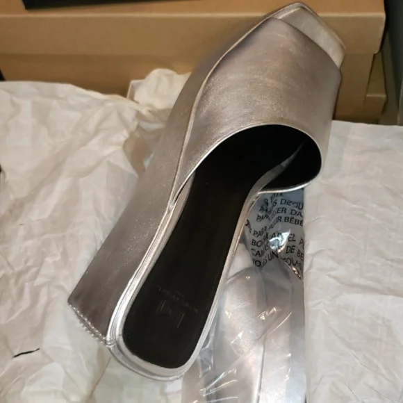 Marc Fisher New YAILYN Platform Slide Sandal Mule Leather Flatforms SILVER Women - Picture 11 of 13